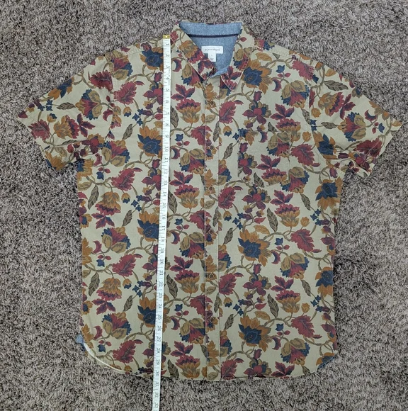 NWT Sun + Stone Rustic Khaki Floral Short Sleeves Button-Up Shirt - Picture 8 of 8